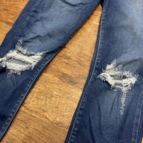 Cello high rise distress super soft, stretchy skinny jeans - Picture 3 of 7